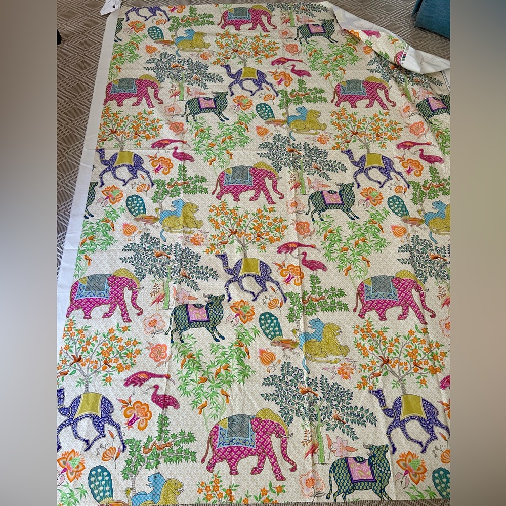 Pierre Frey fabric le jardin de mysore - Picture 3 of 3